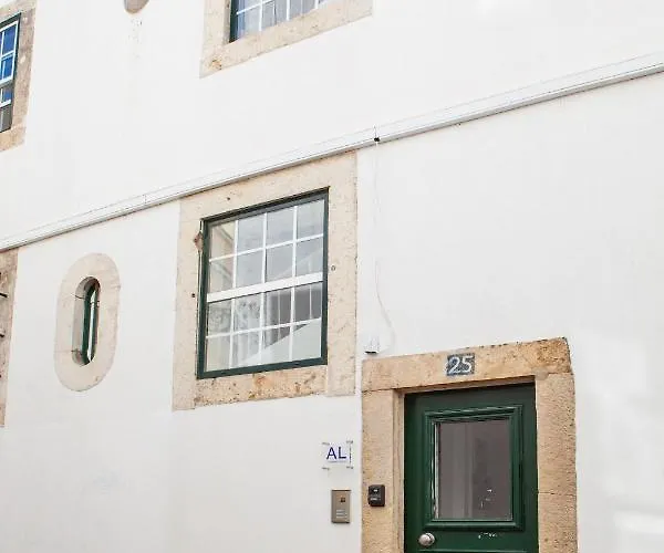 公寓 Alfama Delight Panoramic River And Historic Views 3 Bedrooms And 2 Bathrooms Ac 18th Century Building Lisboa
